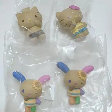 산리오 다 같이 바캉스 헬로키티 우사하나 디어다니엘 가챠가챠