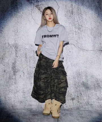 미사용 새상품 멀티 카모플라주 패턴 와이드 카고 크롭 팬츠