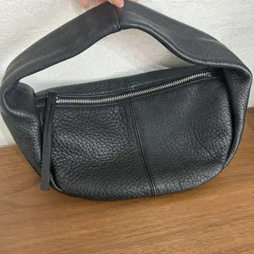 투데이풀 Leather Wrap Bag