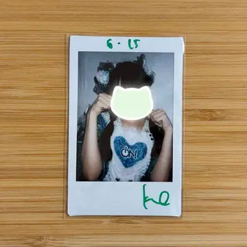 iON! 하가네 이 코노 사인 포함 폴라로이드