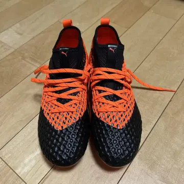 Puma Future 18.1 스파이크 슈즈 블랙/오렌지