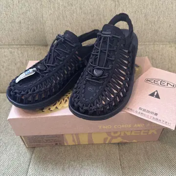 KEEN UNEEK W 블랙 7.5 38 24.5 미사용
