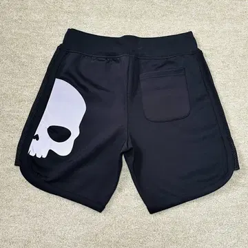 하이드로겐 남성용 숏 팬츠 XL 새상품, 미사용