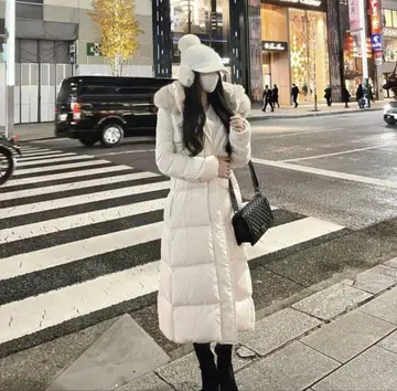 LUNA 화이트 롱 다운 자켓 퍼 포함 탐정짱