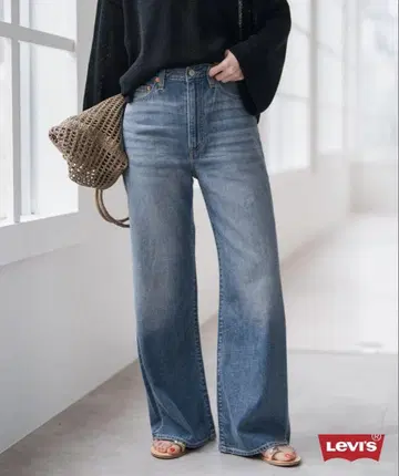 스픽앤스팬 리바이스 별주 SMU RIBCAGE WIDE LEG
