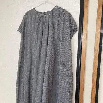 도어즈 체크 무늬 롱 원피스