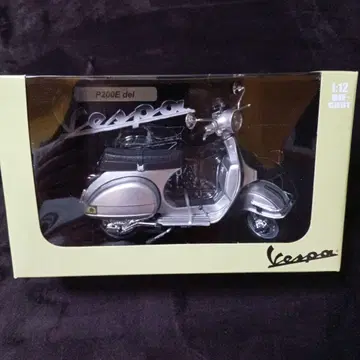 스카이넷 1/12 베스파 Vespa P200E 실버 1978 바이크