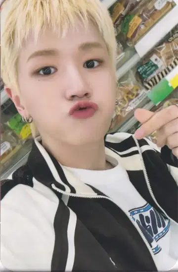 BOYNEXTDOOR 초회 한정판 B RIWOO AND