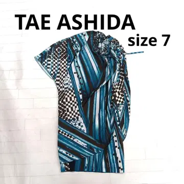 231 TAE ASHIDA 파랑과 블랙 스트라이프 슬리브리스 튜닉 7