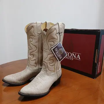 Nocona Boots 베이지 웨스턴 부츠