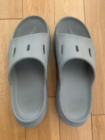 호카 (HOKA) 리커버리 샌들 ORA RECOVERY SLIDE