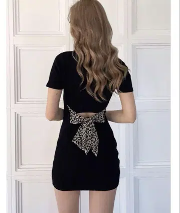 GYDA 레오파드 무늬 리본 미니 원피스