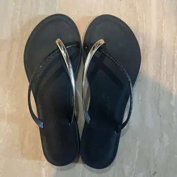 니콜라스 라이너스 샌들 36