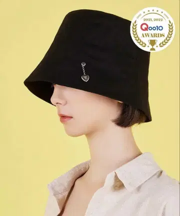 VARZAR Heart Chain Hat 블랙 하트형 참 포함
