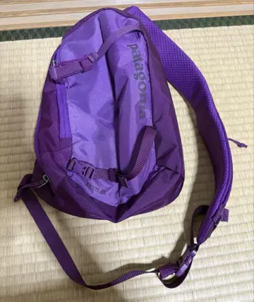 파타고니아 아톰 슬링 8L 원숄더백