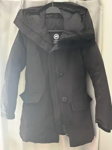 Canada Goose 블랙 다운 자켓 XS/TP