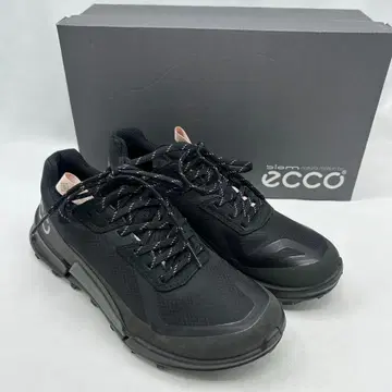 ECCO 에코 GORE-TEX 블랙 로고 통굽 스니커즈 모드