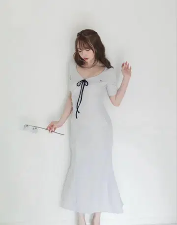andmary Flora 바디 드레스 원피스