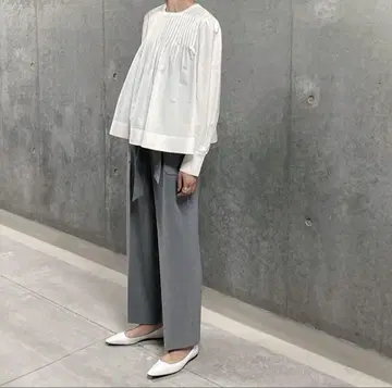 LOHEN 로헨 핀턱 블라우스 실크 혼방 38