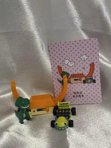 상하이 디즈니랜드 어트랙션 피규어