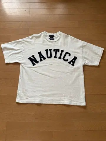 NAUTICA TOO HEAVY 티셔츠 화이트 2022 봄/여름