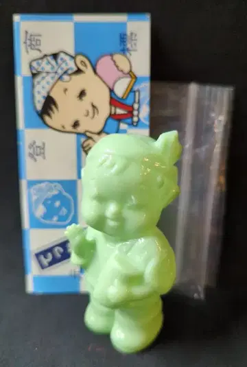 몬스톡 카네테츠 테챠 민트 그린