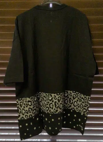 미사용 새상품 GU 1MW by SOPH 절개 빅 T (5부) XL