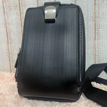 새상품급 Rhombus(롬버스) 숄더백
