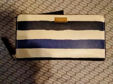 Kate spade NEWYORK 라운드 지퍼 장지갑