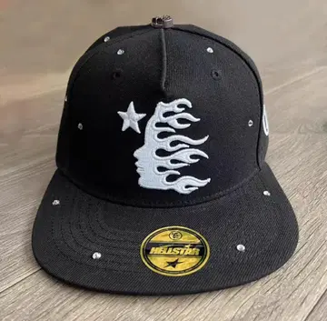 Hellstar Studios fitted hat 캡