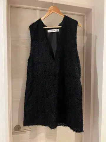 provoke 블랙 슬리브리스 튜닉