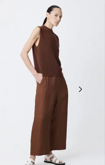 라빠르망 SUMIRE TOP IN CAROB BROWN