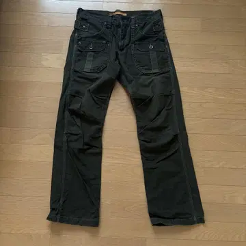 EXCLUSIVE VINTAGE MODEL 카고 팬츠 다크 그린