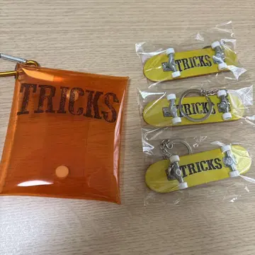 TRICKS 스케이트보드 키링 세트