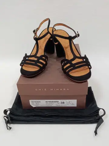 새상품 Chie Mihara 샌들 38