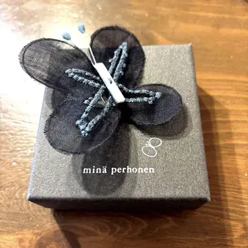 mina perhonen 미나 페르호넨 브로치 나비
