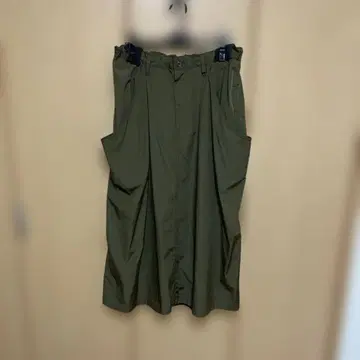 Y's 올리브 플레어 스커트 사이드 포켓 부착