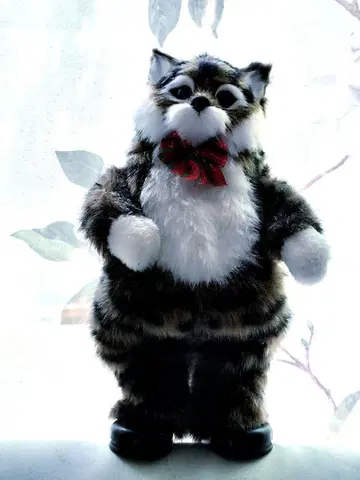 고양이 입상 약 28cm 정도