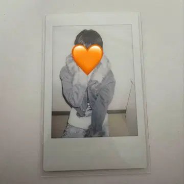 라부시쿠 타로 생일 핑 폴라로이드