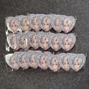 니지산지 준 브라 하트형 캔뱃지 쿠츠하 N