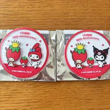 딸기 신문 50주년 기념일 마켓 아크릴 캔뱃지 쿠로미 마이멜로디