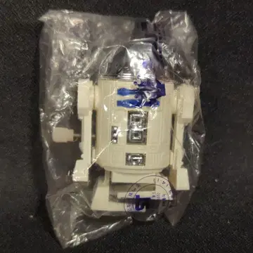 일본제 (노코노코) R2-D2 (뒷면에 TAKARA 각인 없음) 53mm