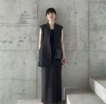 로렌 샤크스킨 하이웨이스트 펜슬 스커트
