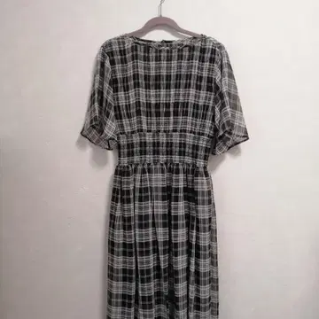 시네마틱 핑업 옷장 마조리카 원피스 cinematiq
