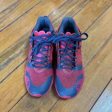 Scott 트레일 러닝화