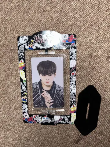 JO1 회전 트레이딩 카드 스탠드 츠루보 시오