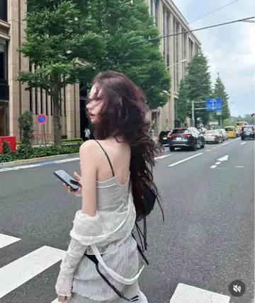 더 레드 스레드 S split lace tops 화이트