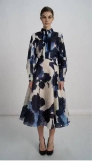 AKIKO OGAWA 24 AW 플러피 오간자 프린트 블라우스 36