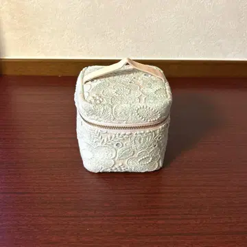 미나 페르호넨 스마일 플라워 파우치