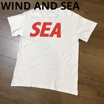 가격 대폭 인하 WIND AND SEA 윈드앤씨 티셔츠 초기 택